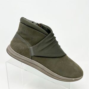 Clarks Cloudsteppers Sillian 2.0 HI Women's Ankle Boots Size 9 Olive Green